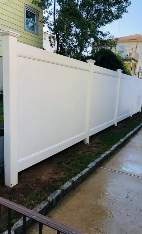 Professional Fence Repair