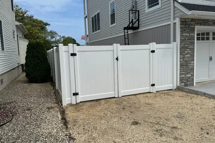 Professional Fence Repair