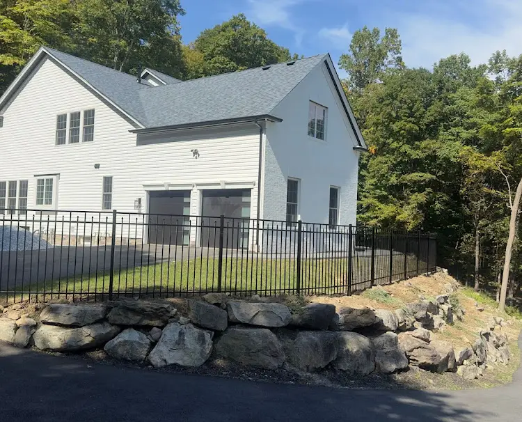 Professional Fence Repair